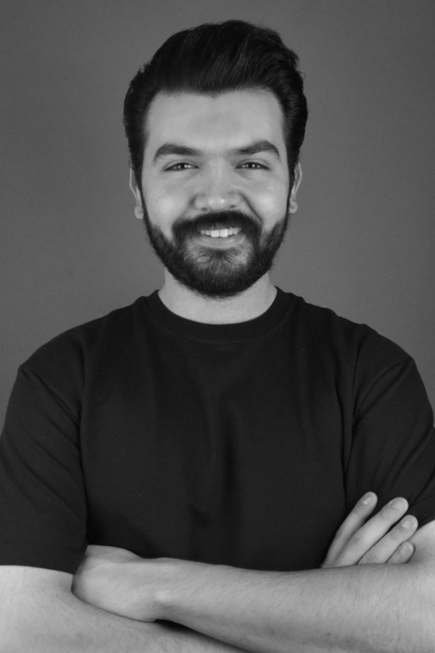 CASTING DIRECTOR / MANAGER